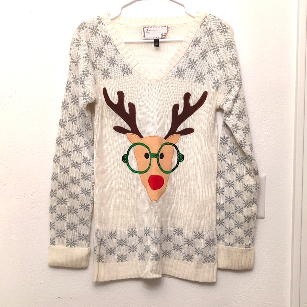 NWOT Reindeer Christmas Sweater
